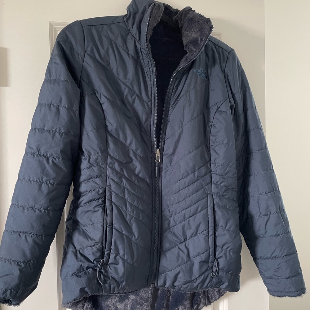 North Face Navy Jacket Perfect Condition - image 2